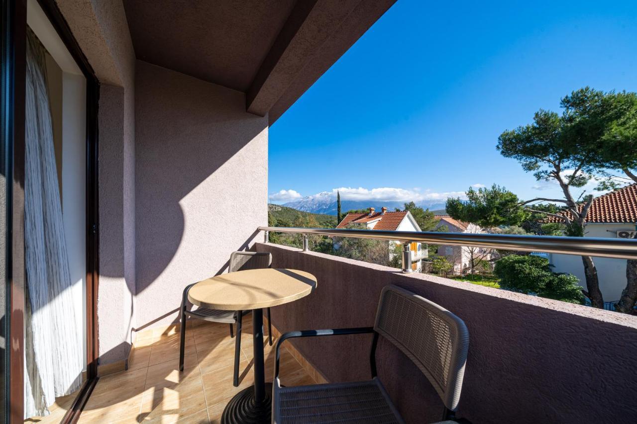 טיווט Apartments Svetlana מראה חיצוני תמונה